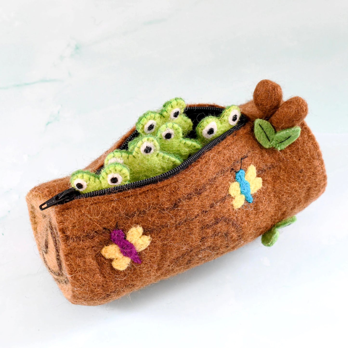 five little speckled frogs finger puppet set