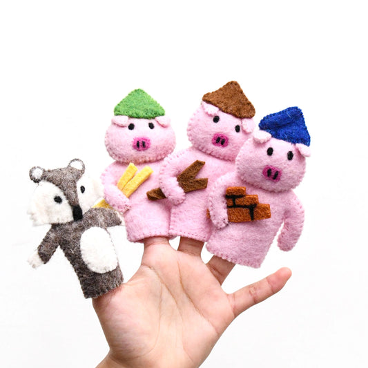 the three little pigs finger puppet set